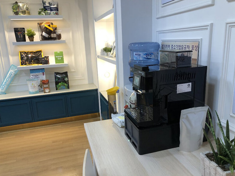 Car Shop and Hair Salon Automatic Coffee Machines